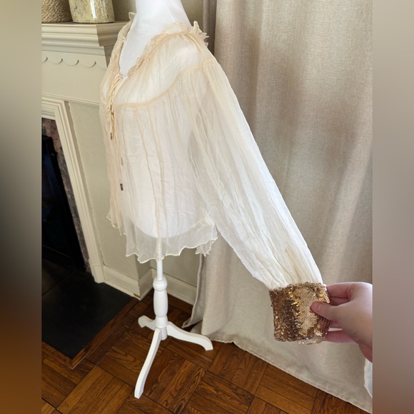 Free People NWT woman’s sheer blouse medium - Picture 4 of 9